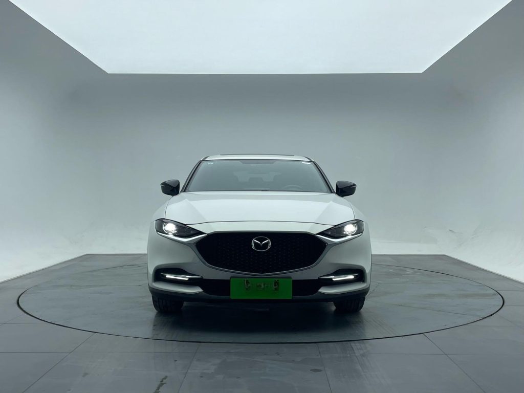 Mazda CX-4 2021 Модель 2.0L Автоматическая коробка передач Двухколесный привод Skyactiv Dynamic Edition - Huishida Trading