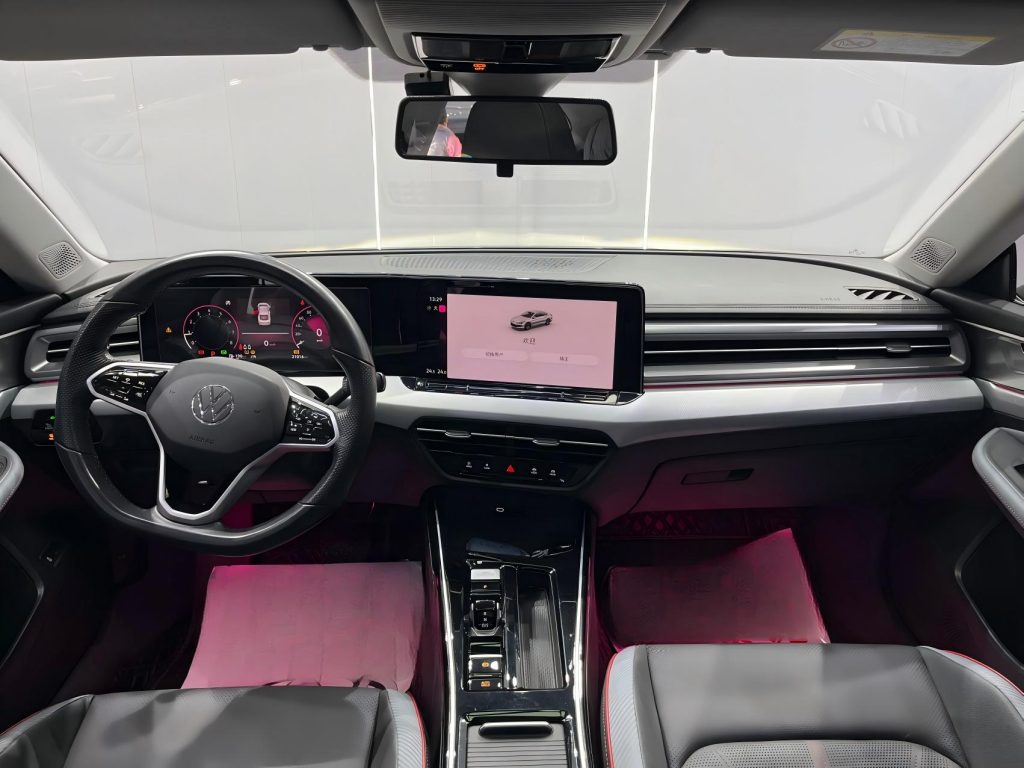 Volkswagen Lamando 2022 L280TSI DSG Cool Edition - Huishida Trading