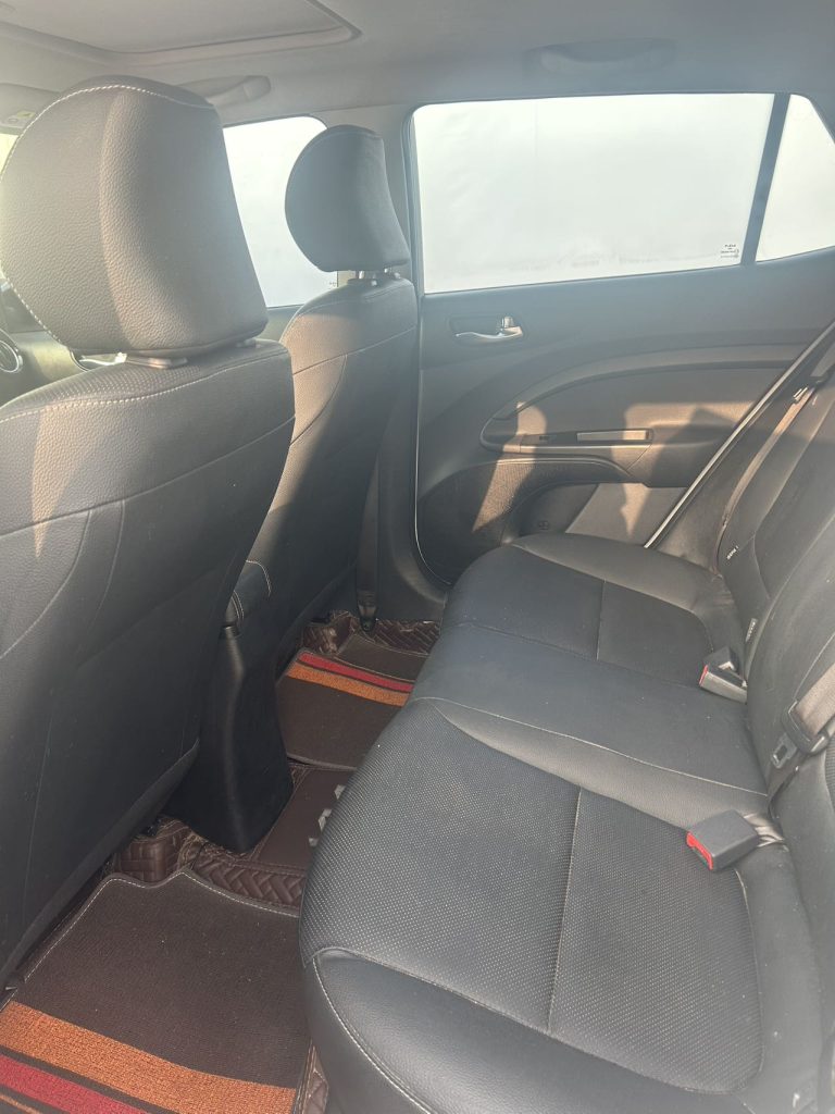 KX1 2021 1,4 л CVT Sunroof Edition - Huishida Trading