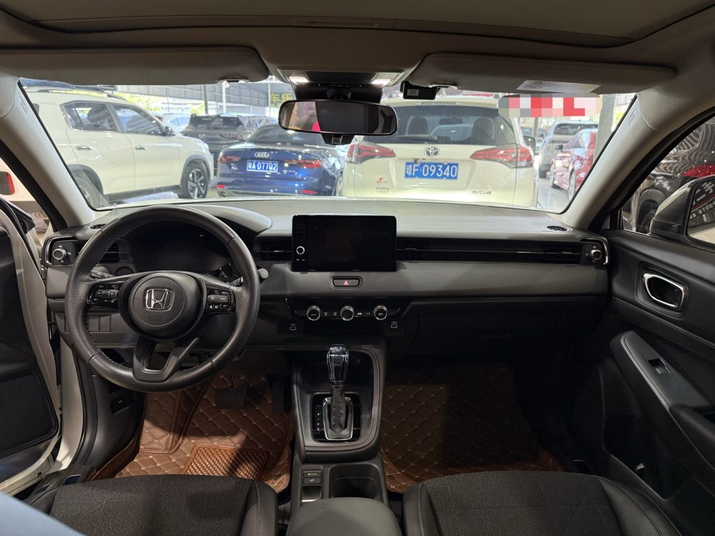 Honda VEZEL 2023 1,5 л CVT Technology Edition - Huishida Trading