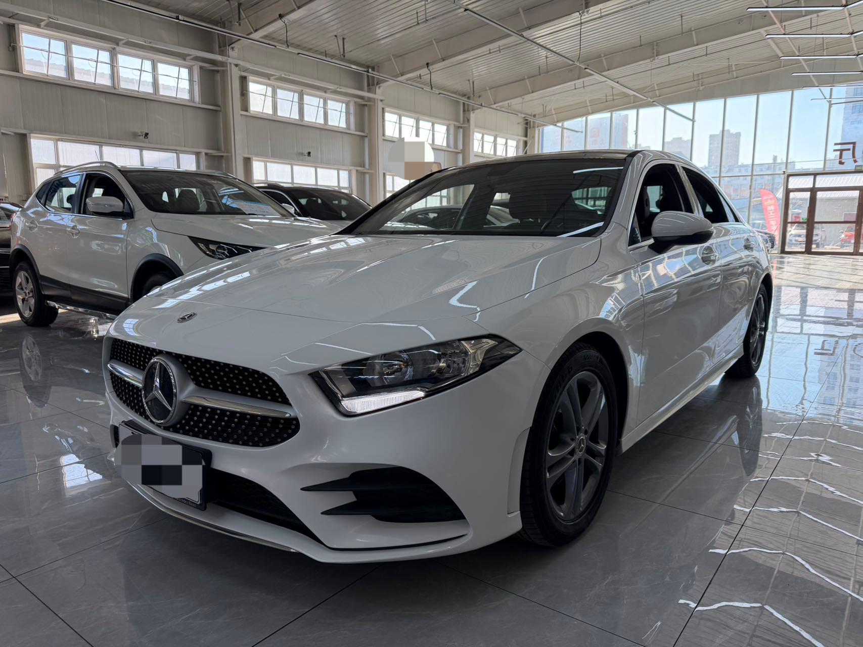 Mercedes-Benz A-Class  2022 A 180 L Sport Sedan