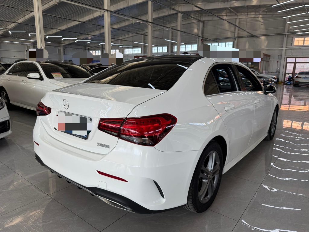 Mercedes-Benz A-Class 2022 A 180 L Sport Sedan - Huishida Trading