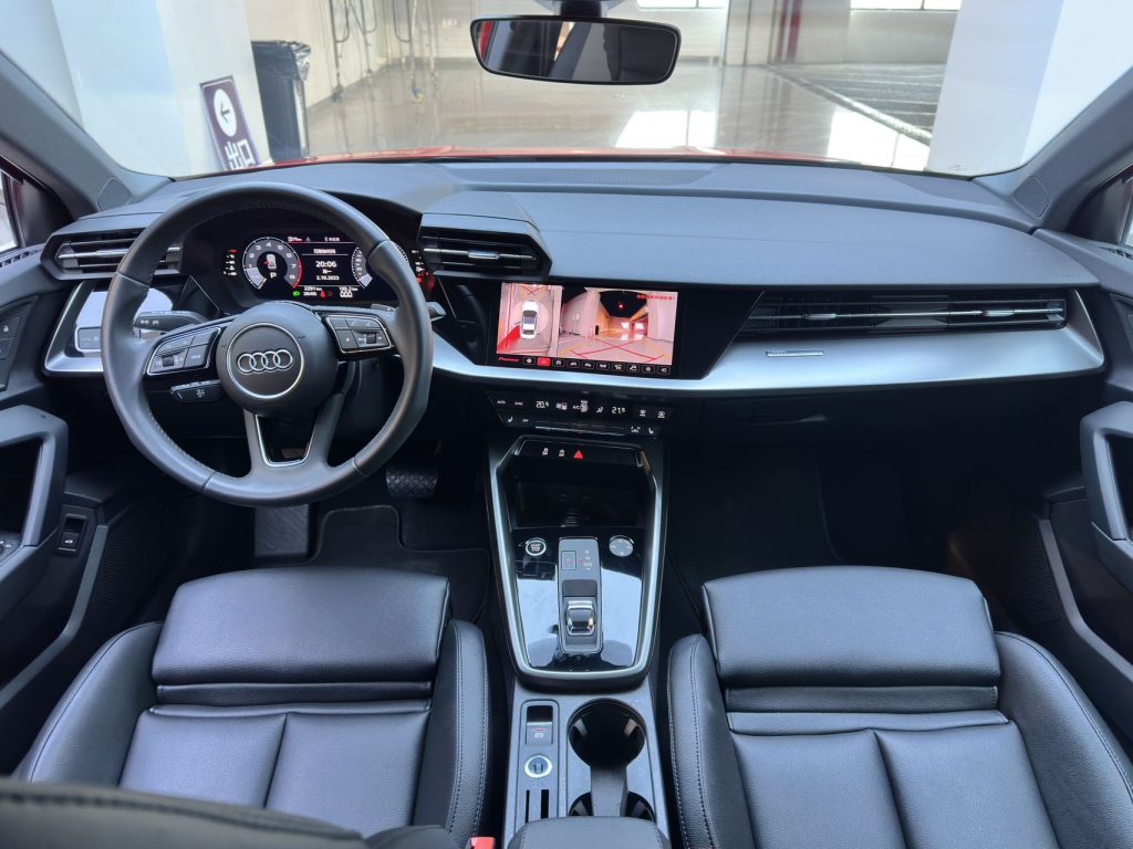 Audi A3 2022 A3L Limousine 35 TFSI Progressive Sport - Huishida Trading