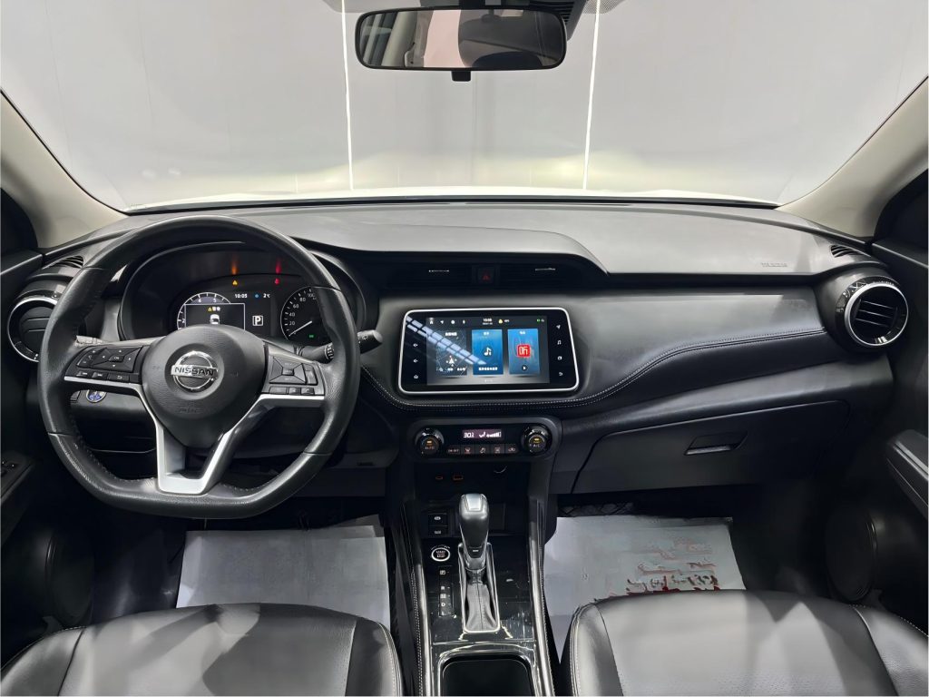 Nissan Kicks 2022 1.5L XV CVT Luxury Edition - Huishida Trading