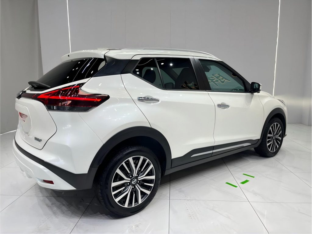 Nissan Kicks 2022 1.5L XV CVT Luxury Edition - Huishida Trading