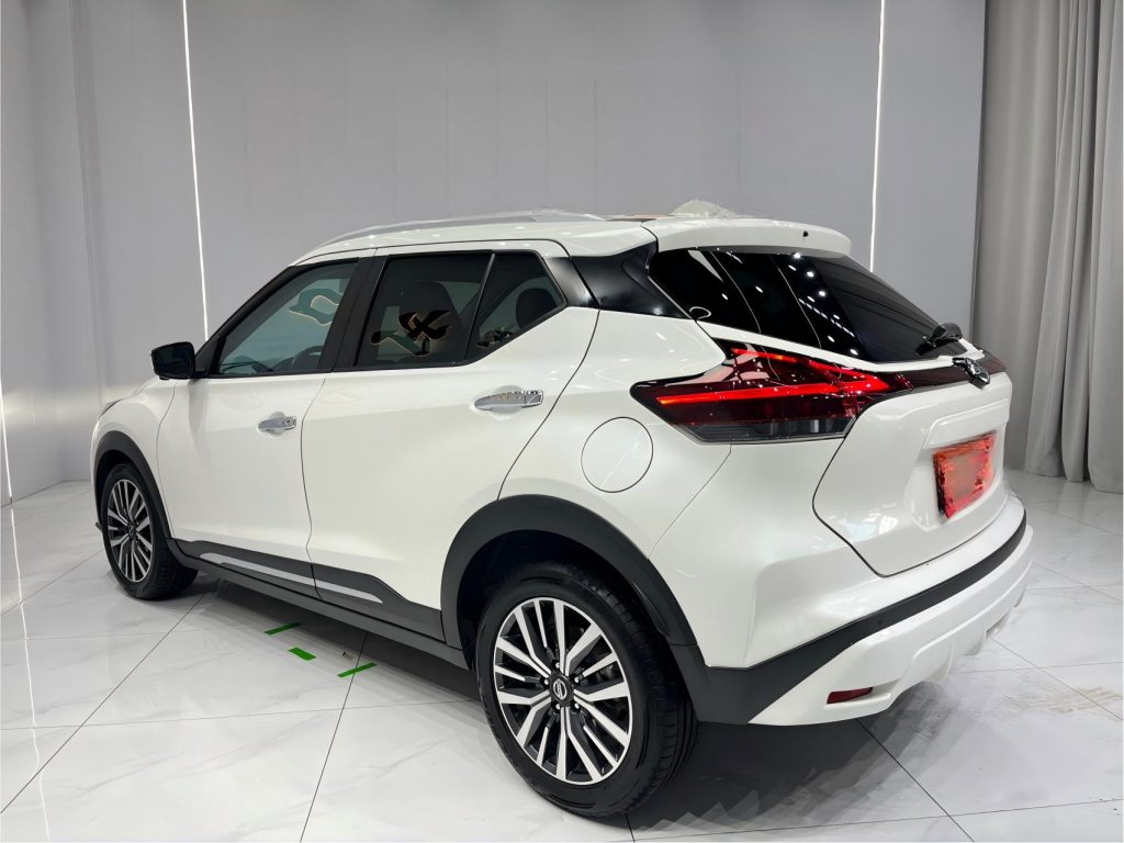 Nissan Kicks 2022 1.5L XV CVT Luxury Edition - Huishida Trading