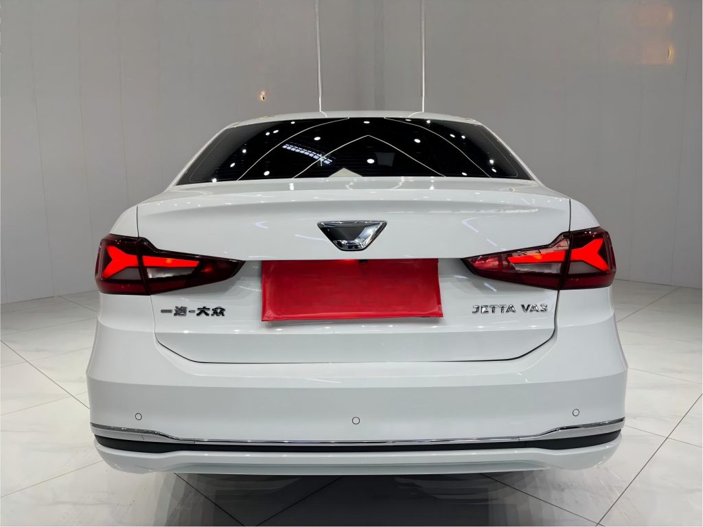 Jetta VA3 2021 1,5 л, автоматическая коробка передач, версия Glory Edition - Huishida Trading