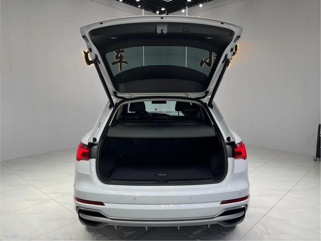 Audi Q3 2021 35 TFSI Sportline - Huishida Trading