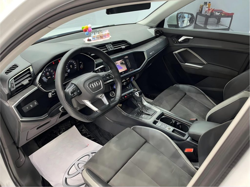 Audi Q3 2021 35 TFSI Sportline - Huishida Trading