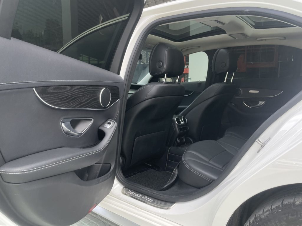 Mercedes-Benz C-Class 2021 Модель C 200 L Sport Edition - Huishida Trading