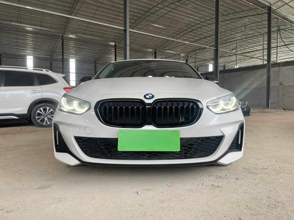 BMW 1 серии 2022 120i M Sport Night Edition - Huishida Trading