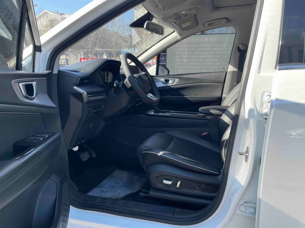 Wuling Jiachen 2022 1.5T CVT Prestige Flagship Edition - Huishida Trading