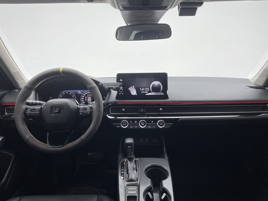 Honda Civic 2022 года 240TURBO CVT Dynamic Edition - Huishida Trading