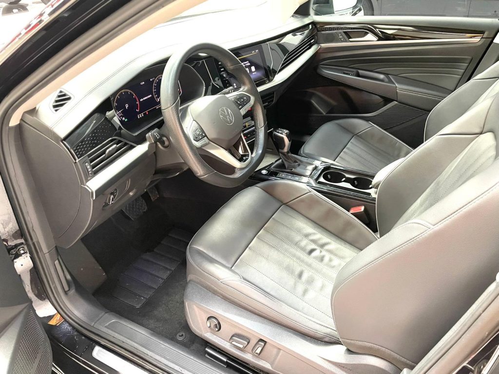 Volkswagen Passat 2022 года 280TSI Elite Edition - Huishida Trading