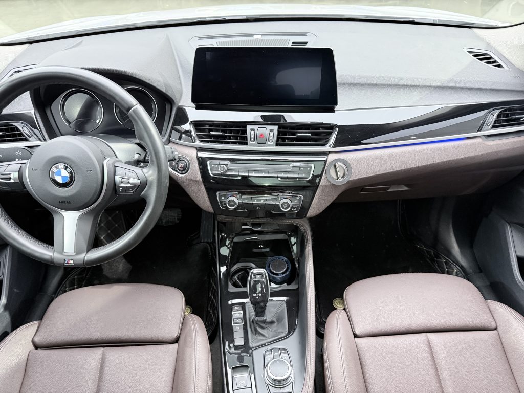 2022 BMW X1 sDrive20Li Luxury Edition - Huishida Trading