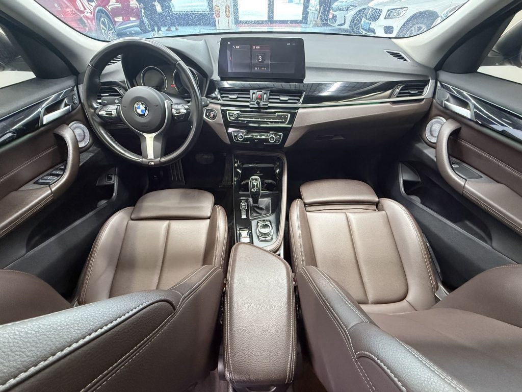 BMW X1 2022 sDrive20Li Luxury Edition - Huishida Trading