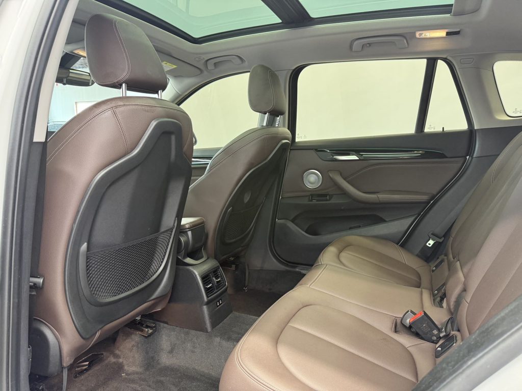 BMW X1 2022 sDrive20Li Luxury Edition - Huishida Trading