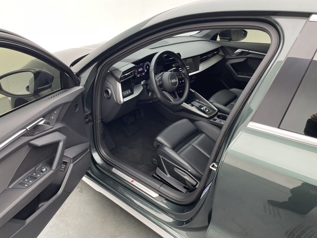 Audi A3 2023 Sportback 35 TFSI Progressive Sport - Huishida Trading