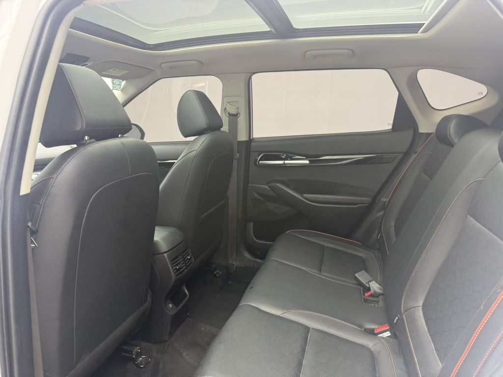 Kia Seltos 2023 1,5 л CVT Luxury Edition - Huishida Trading