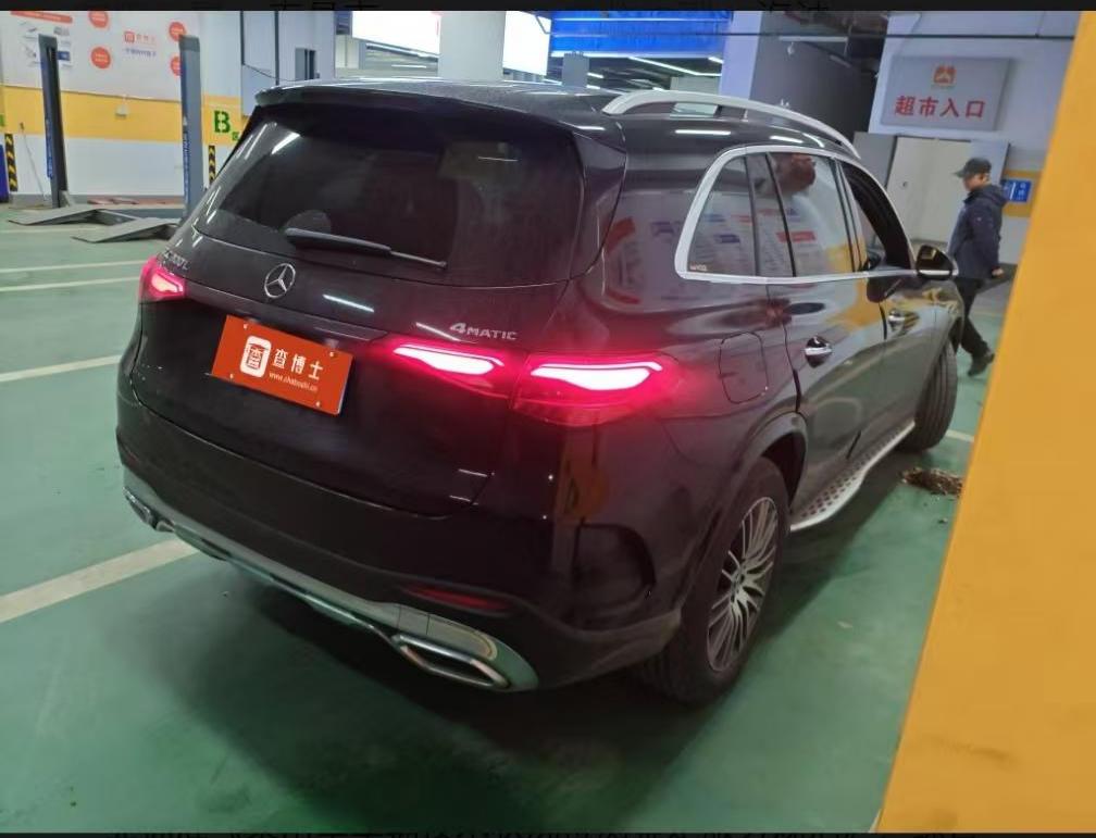 Mercedes-Benz GLC Черный 2024 модельный год GLC 300 L 4MATIC Sport Edition 5-местный - Huishida Trading