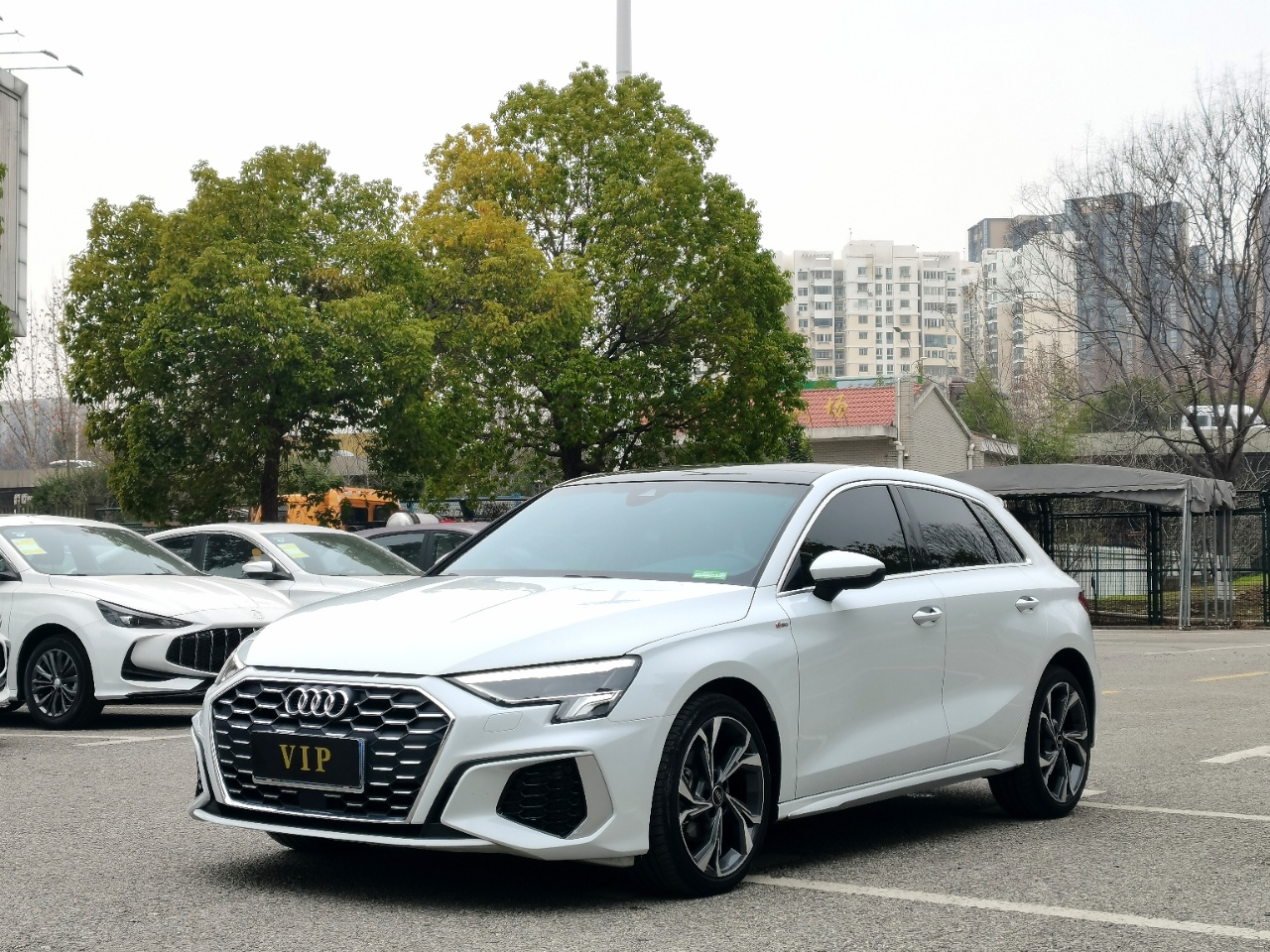 Audi A3  2022 Sportback 35 TFSI  Спортивный стиль