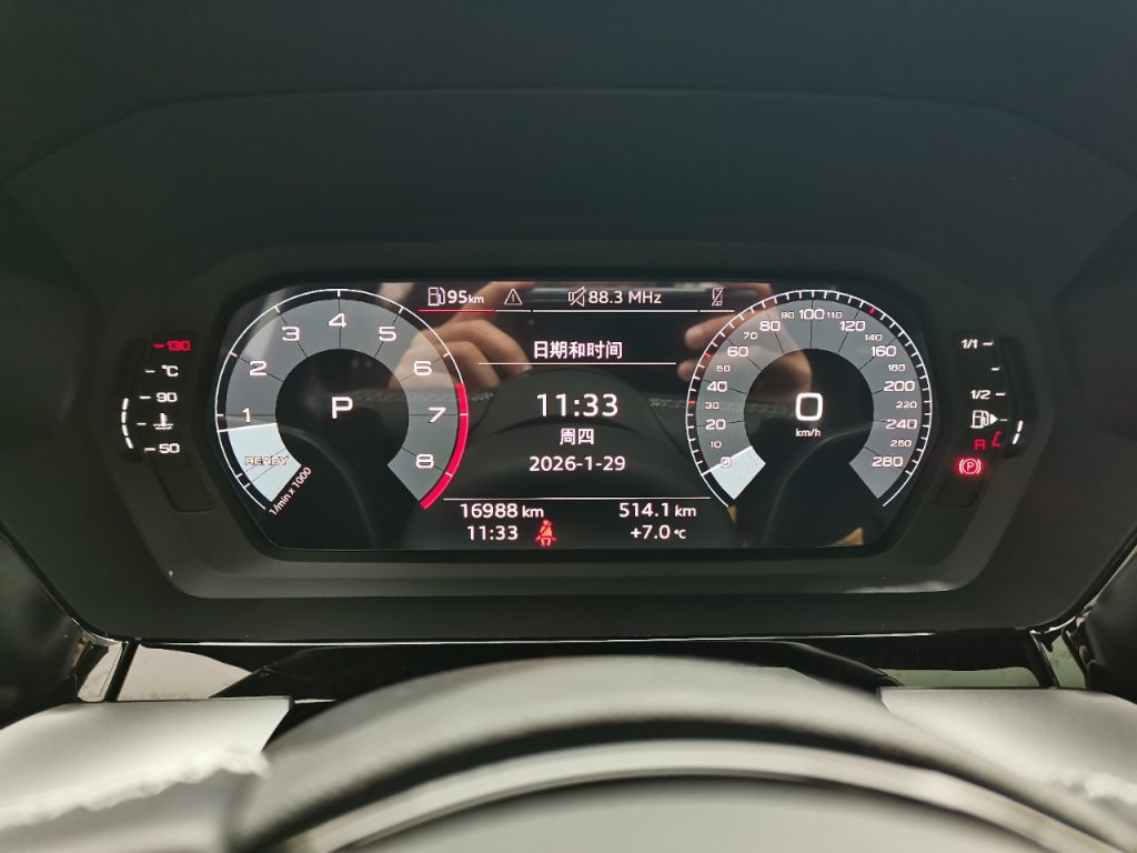 Audi A3 2022 Sportback 35 TFSI Спортивный стиль - Huishida Trading