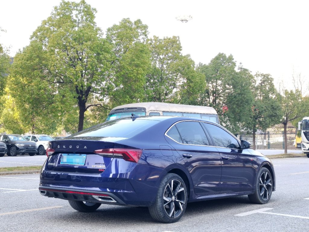 Škoda Octavia 2021 PRO TSI280 DSG Prestige Edition - Huishida Trading