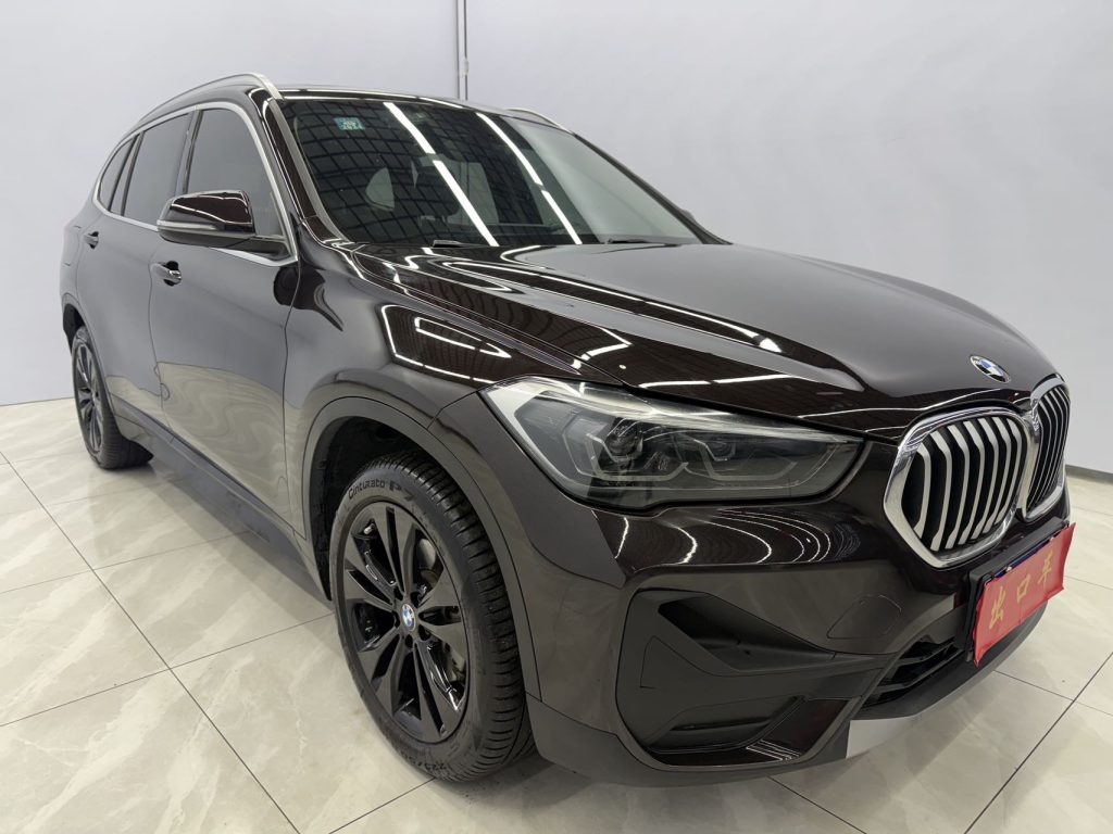 BMW X1 Черный 2021 модельного года Обновленный sDrive20Li Sport Line - Huishida Trading