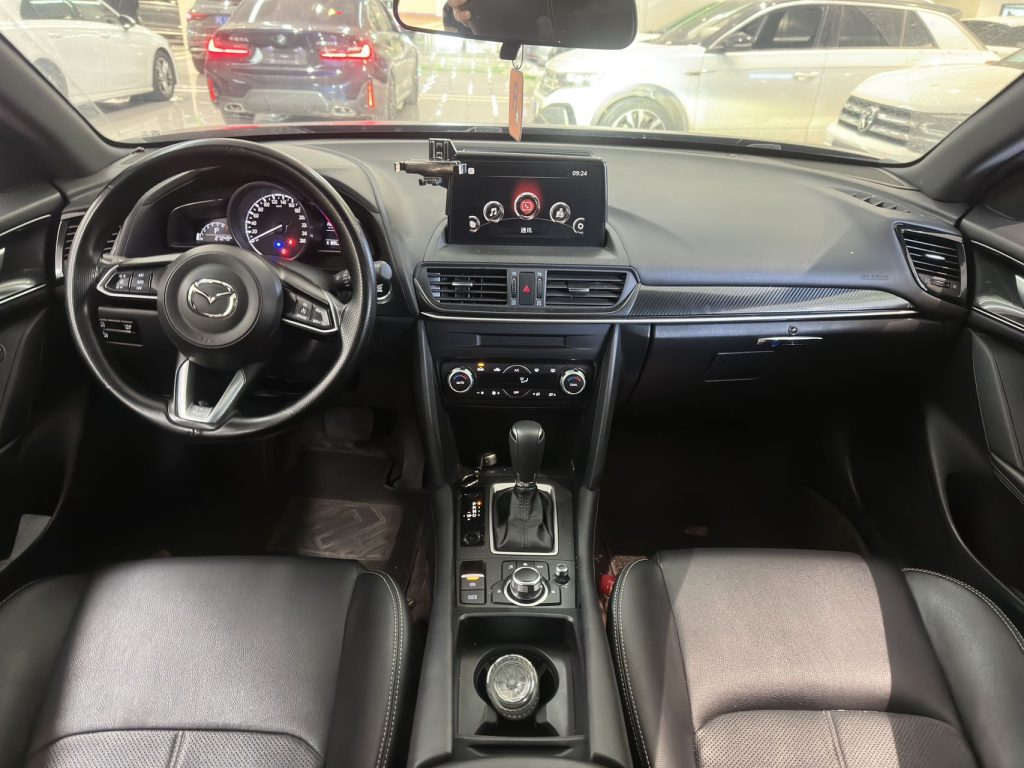 Mazda CX-4 2021 2.0L Automatic FWD Skyactiv Dynamic Edition - Huishida Trading