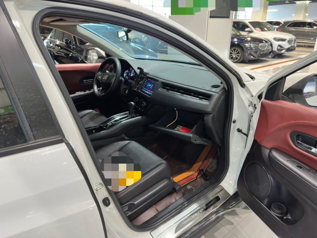 Honda Vezel 2022 1.5L CVT Elite Smart Enjoy Edition - Huishida Trading