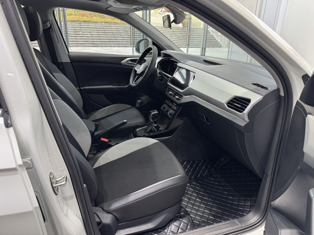 Volkswagen Tacqua 2021 1,5 л, автоматическая коробка передач, версия Connect Edition - Huishida Trading