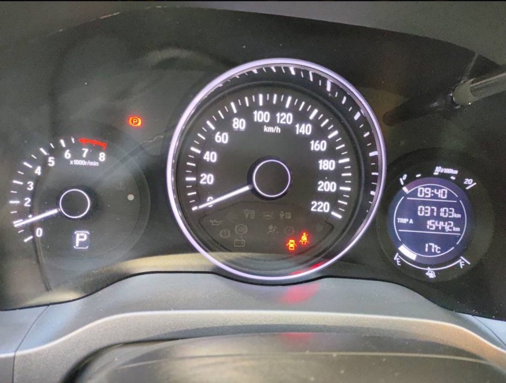 Honda Vezel 2022 1.5L CVT Elite Smart Enjoy Edition - Huishida Trading