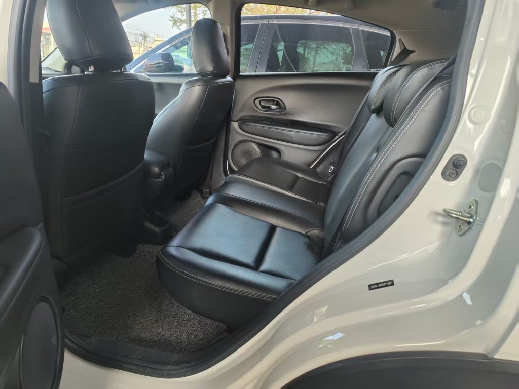 Honda Vezel 2022 1.5L CVT Elite Smart Enjoy Edition - Huishida Trading