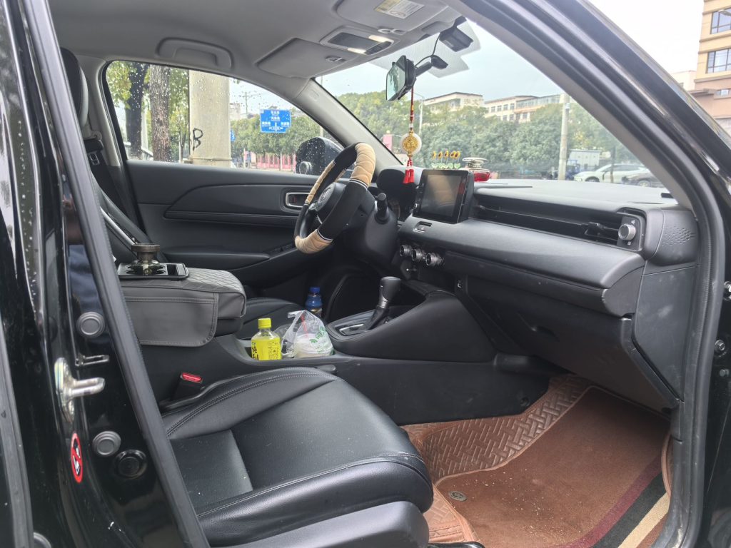 Honda Vezel 2023 1.5L CVT Elite Edition - Huishida Trading