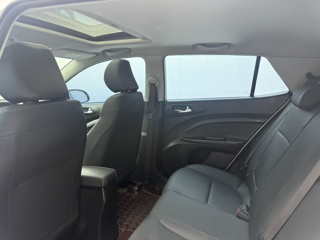 Kia KX3 2021 Model 1.4L CVT Fun Enjoy Sunroof Edition - Huishida Trading