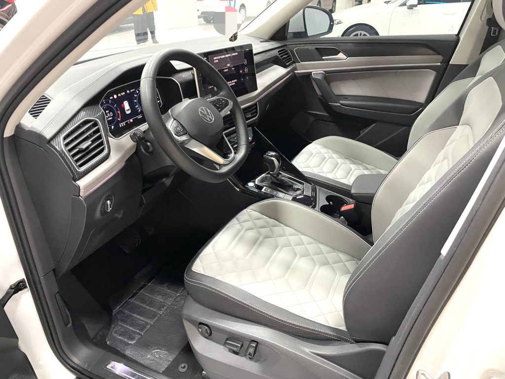 Volkswagen TAYRON 2023 Модель 280TSI 2WD Luxury Plus Advanced Edition - Huishida Trading