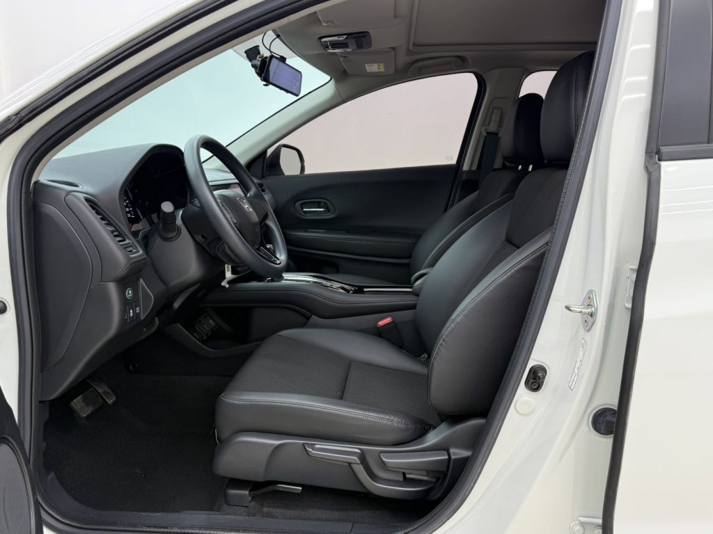 2022 Honda Vezel 1,5 л CVT Phantom Night Pioneer Edition - Huishida Trading