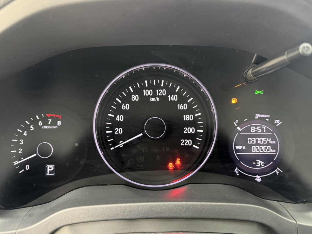 2020 Honda Vezel 1.5L CVT Pioneer Edition - Huishida Trading