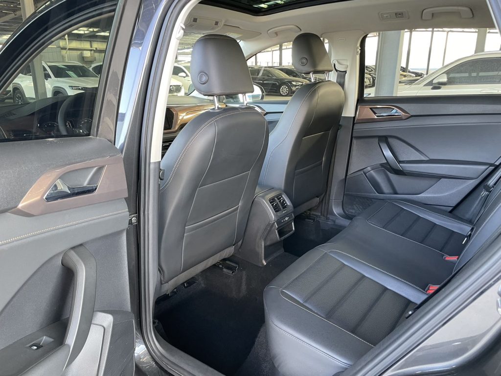 Volkswagen Tharu Модель 2021 года 280TSI 2WD Luxury Plus Edition - Huishida Trading