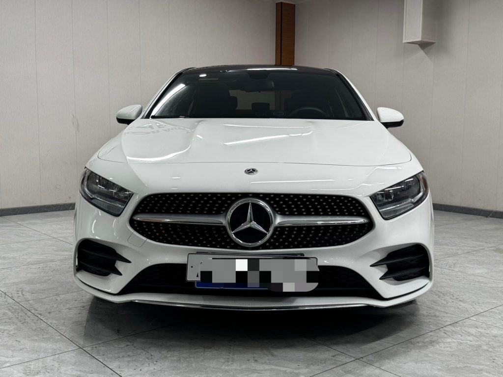 2021 Mercedes-Benz A180L Facelift Sports Sedan - Huishida Trading