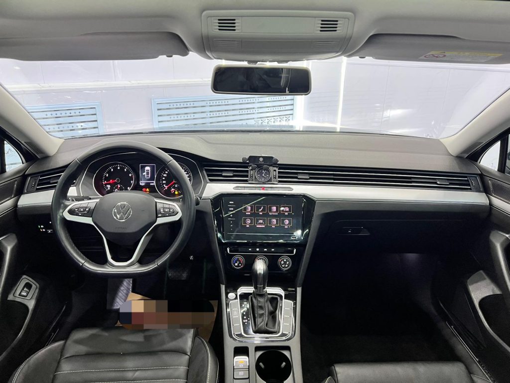 2020 Volkswagen Magotan 280TSI DSG Comfort Edition - Huishida Trading