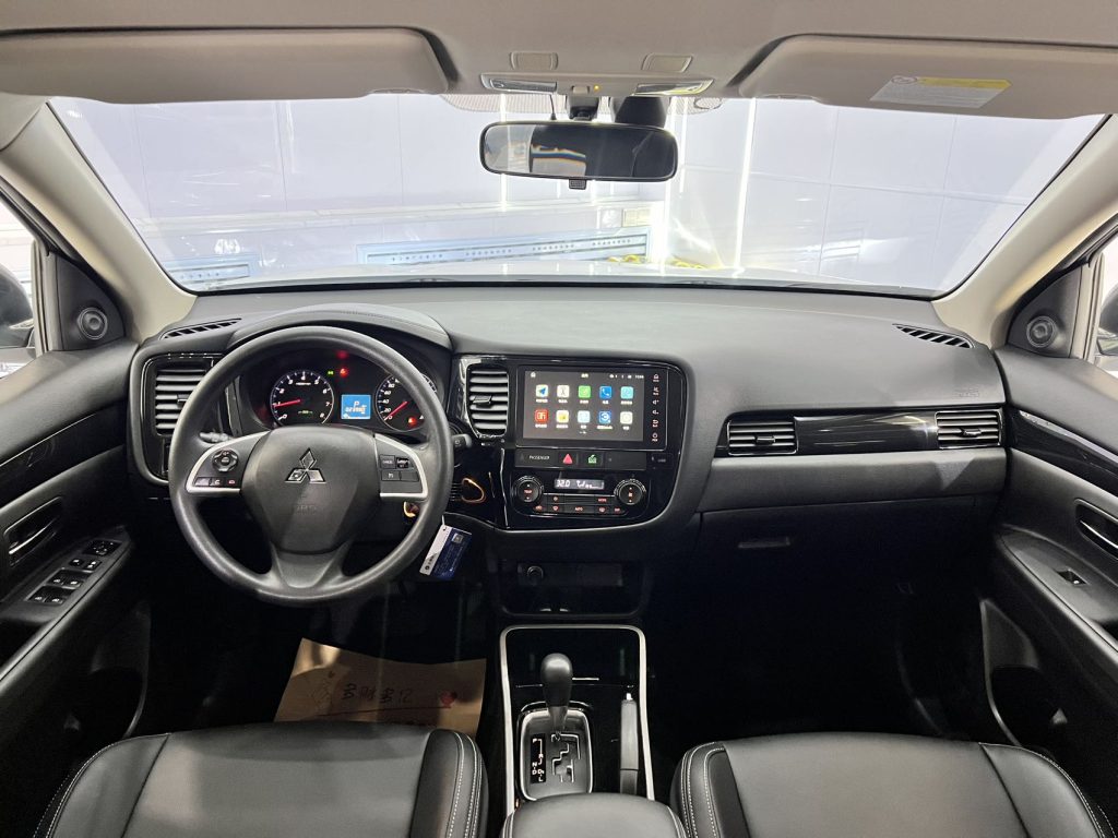 2021 Mitsubishi Outlander Facelift 2.0L 2WD Comfort Edition 5-Seater - Huishida Trading