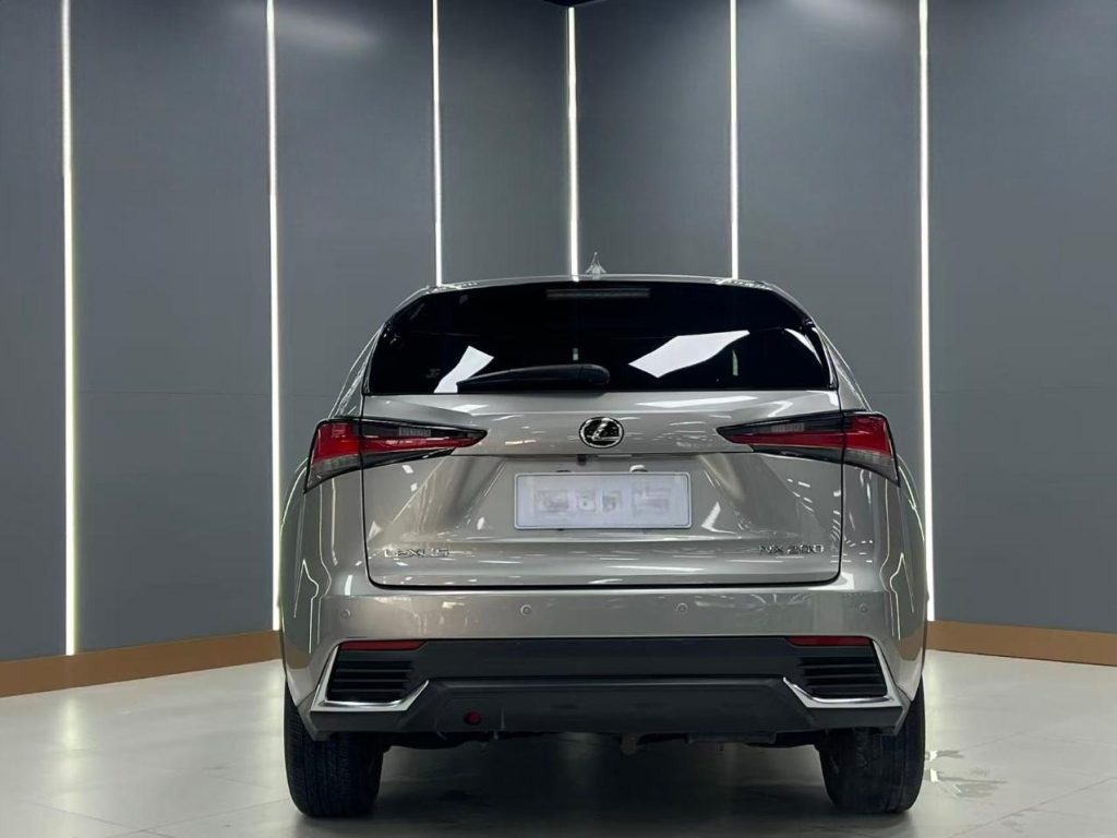 Lexus NX200 2020 года Двухколесный привод Sport Edition - Huishida Trading