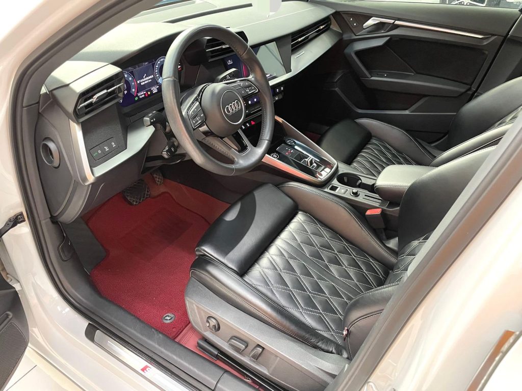 Audi A3 Sportback 2021 35 TFSI Progressive Sport - Huishida Trading