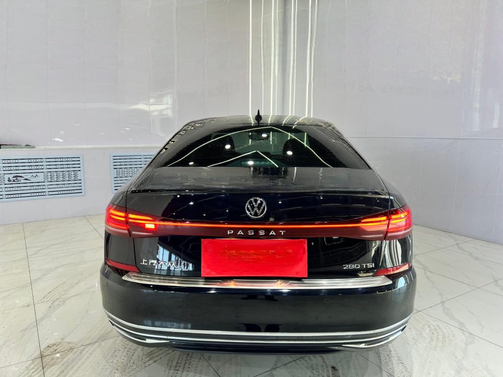 2022 Volkswagen Passat 280TSI Elite Edition - Huishida Trading