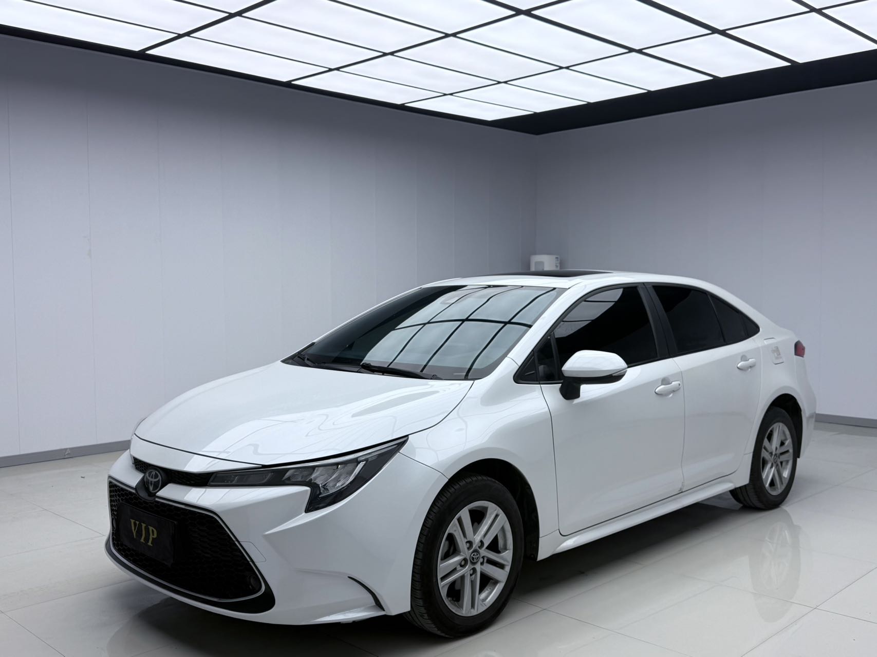 Toyota Levin  2021 Модель 185T CVT Luxury Edition