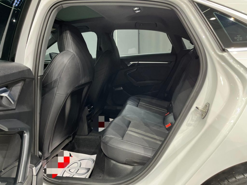 Audi A3 2022 Модель A3L Limousine 35 TFSI Sportline - Huishida Trading