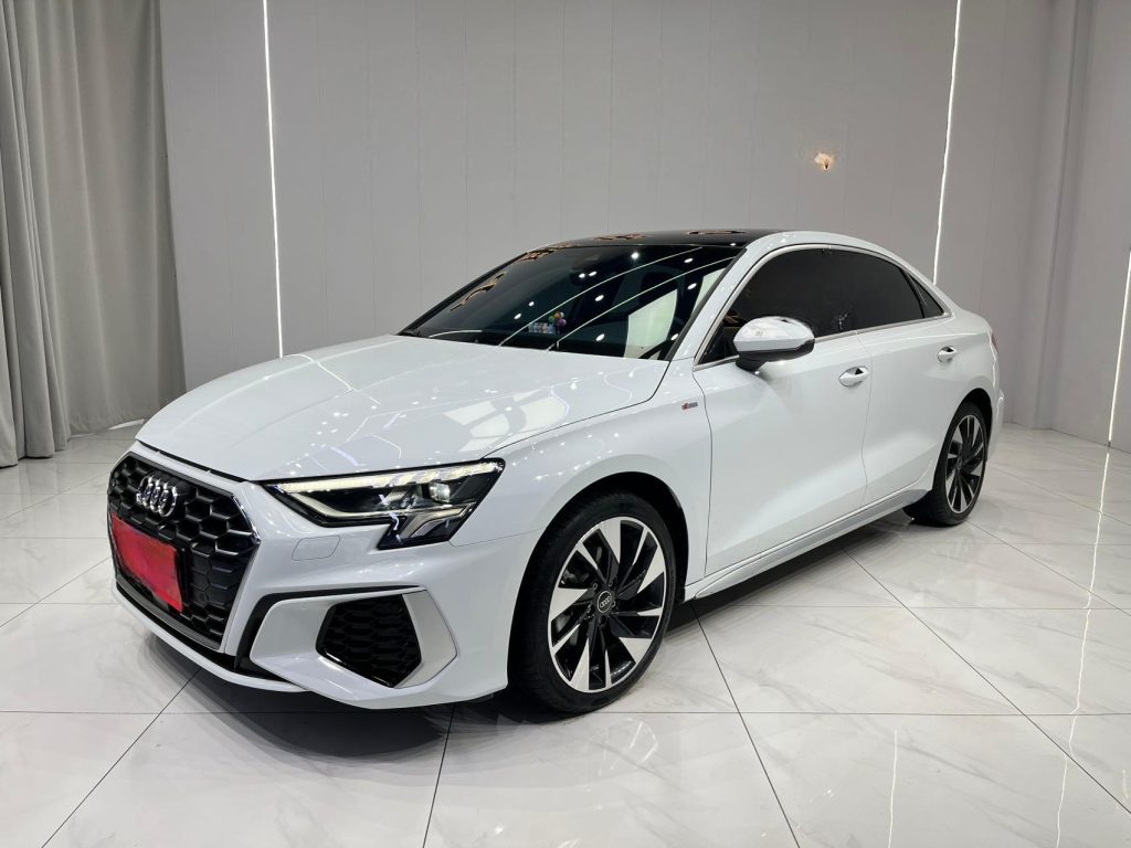 Audi A3 2022 Модель A3L Limousine 35 TFSI Sportline - Huishida Trading