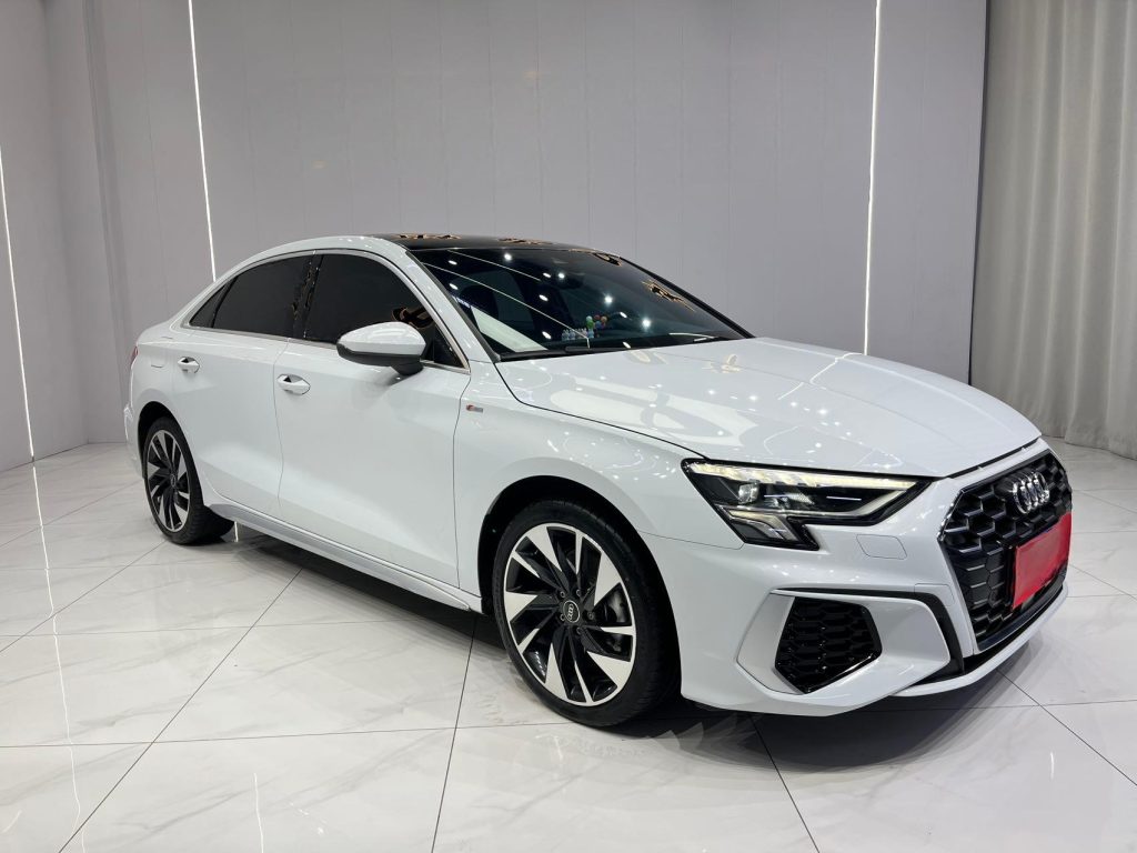 Audi A3 2022 Модель A3L Limousine 35 TFSI Sportline - Huishida Trading