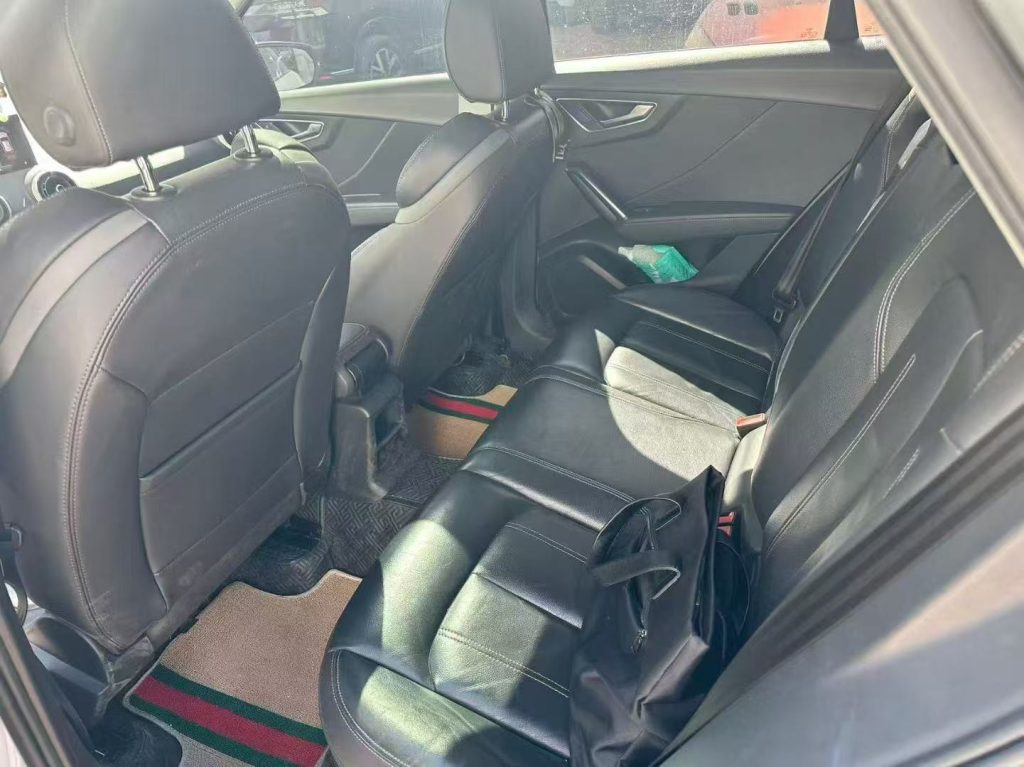 Audi Q2L 2022 года 35 TFSI Elegance Edition - Huishida Trading